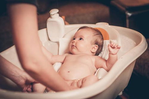 新生儿沐浴的步骤，新生儿沐浴步骤详解