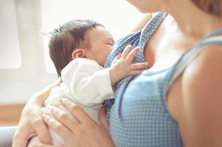 母乳喂养期间的体重管理包括