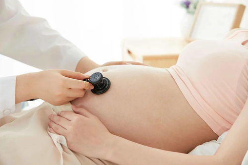 分娩时体重比孕前增加多少