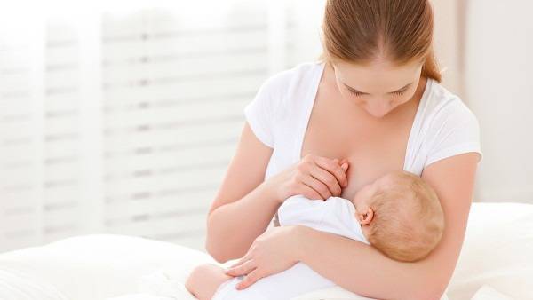 新生儿夜间如何喂母乳