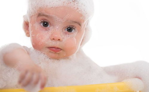 婴儿沐浴的适宜水温