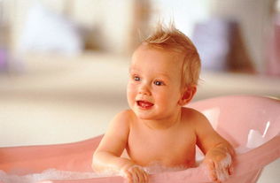婴儿沐浴时应遵循什么清洗方式呢