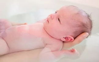 婴儿沐浴的室温是多少